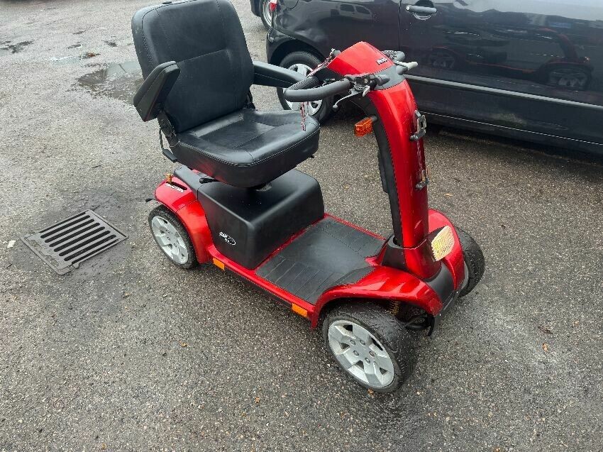  PRIDE COLT XL8 MOBILITY SCOOTER