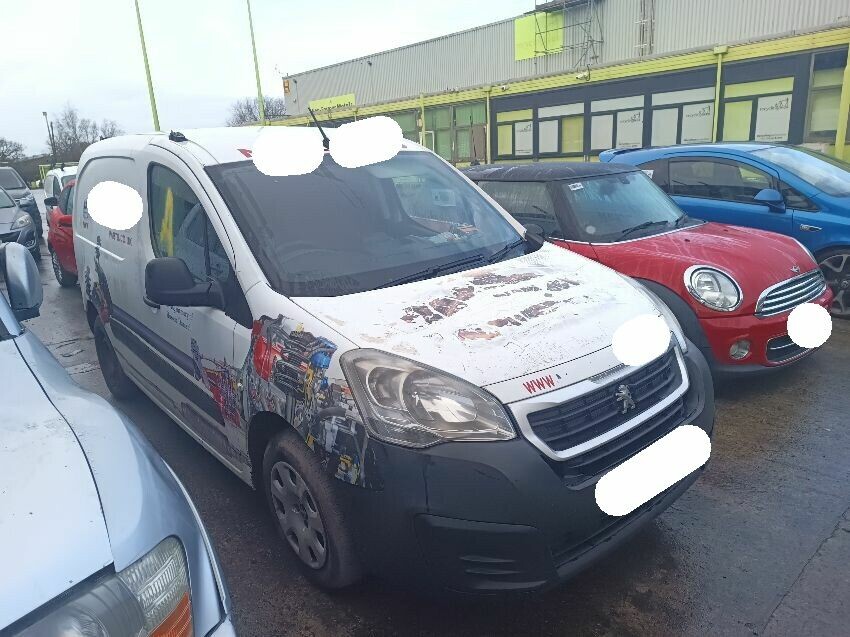 2015 PEUGEOT PARTNER