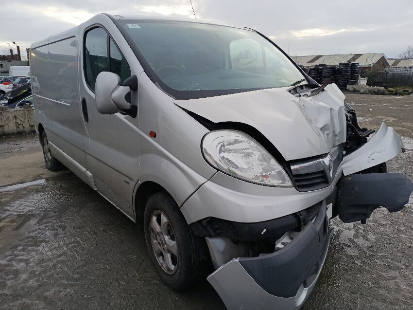 2013 VAUXHALL VIVARO