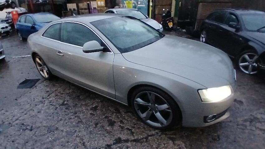 2009 AUDI A5