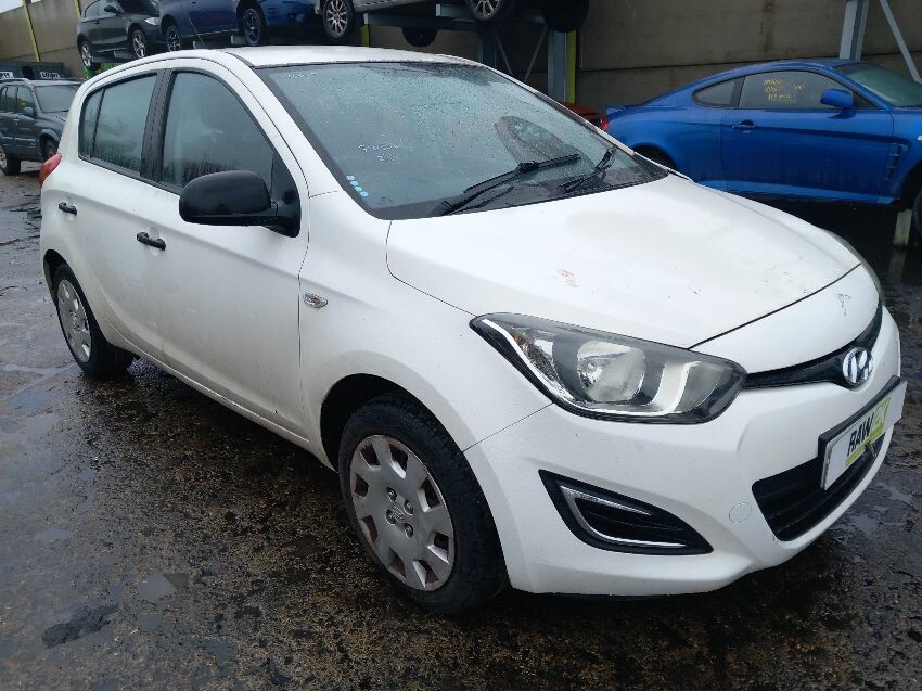 2012 HYUNDAI I20