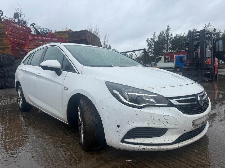 2018 VAUXHALL ASTRA