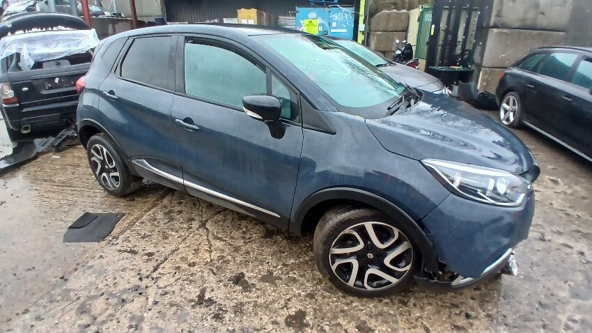 2016 RENAULT CAPTUR