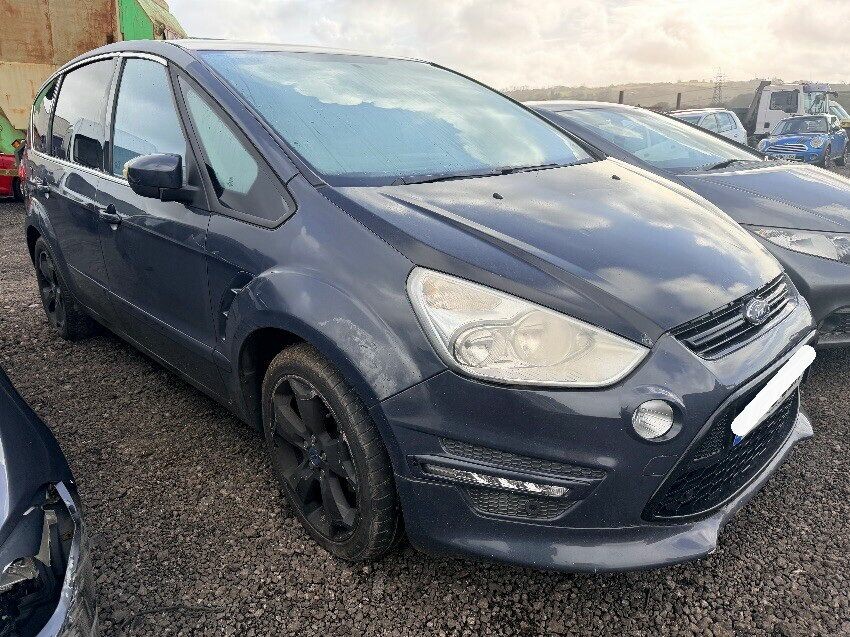 2013 FORD S-MAX