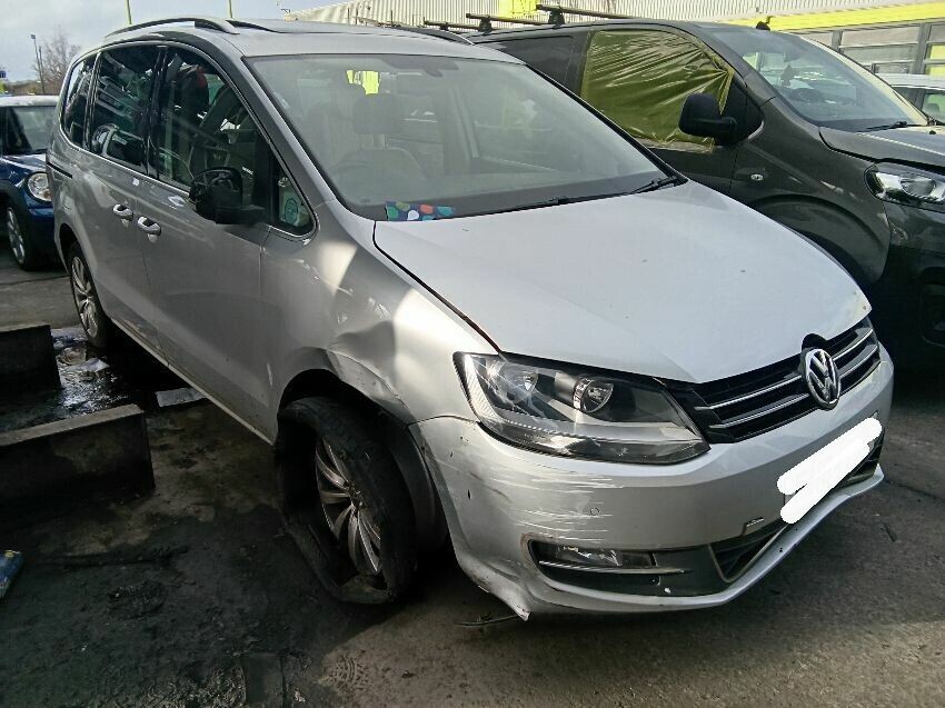 2014 VOLKSWAGEN SHARAN