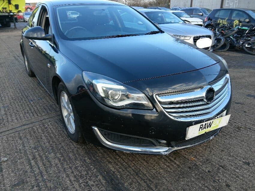2015 VAUXHALL INSIGNIA