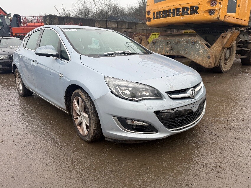 2014 VAUXHALL ASTRA