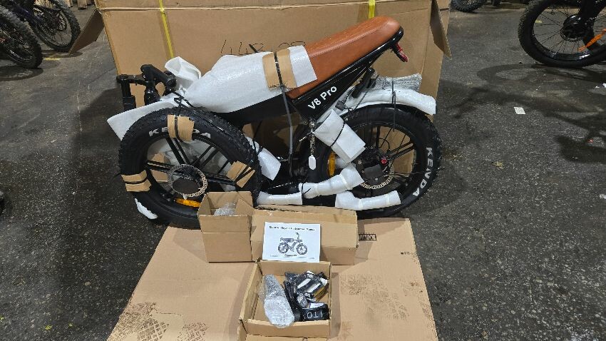  6 Large EBikes ELECTRIC BIKE