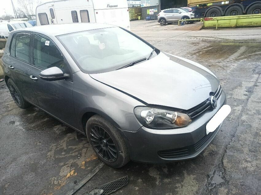 2009 VOLKSWAGEN GOLF