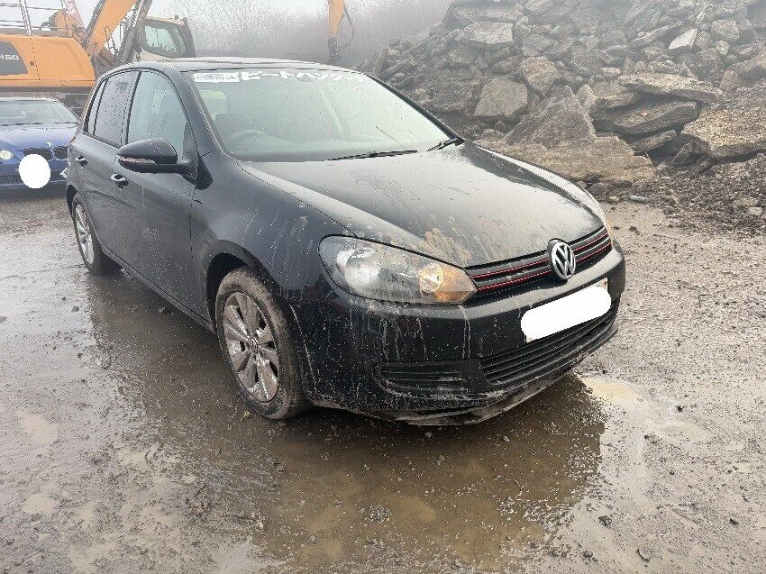 2012 VOLKSWAGEN GOLF