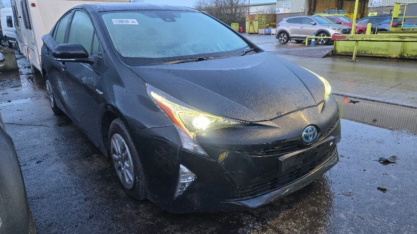 2017 TOYOTA PRIUS