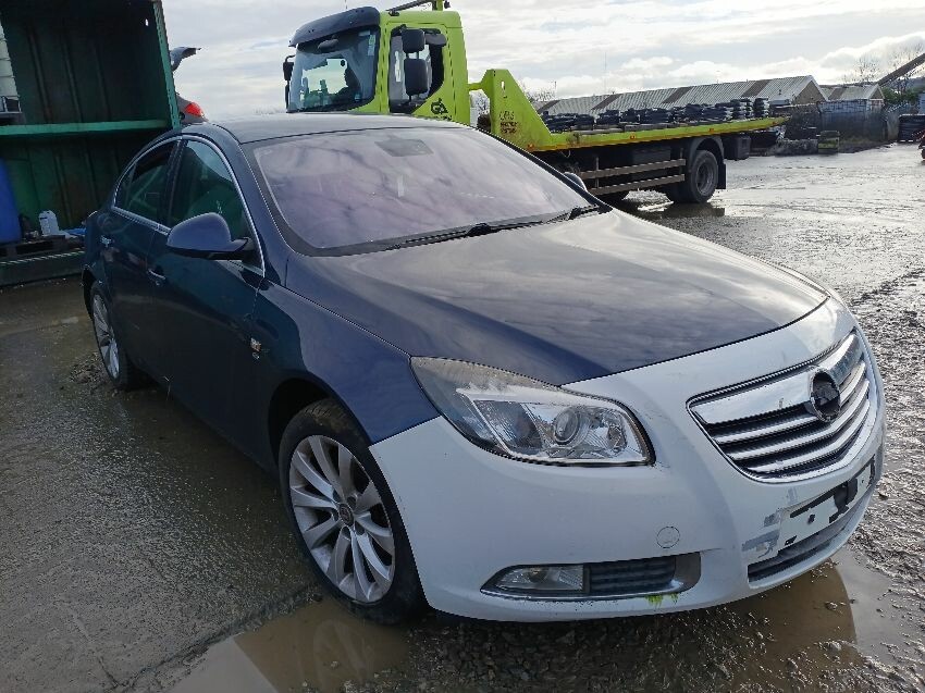 2013 VAUXHALL INSIGNIA