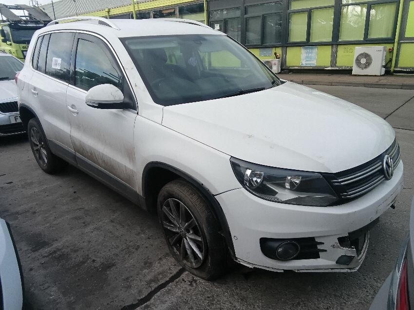 2013 VOLKSWAGEN TIGUAN