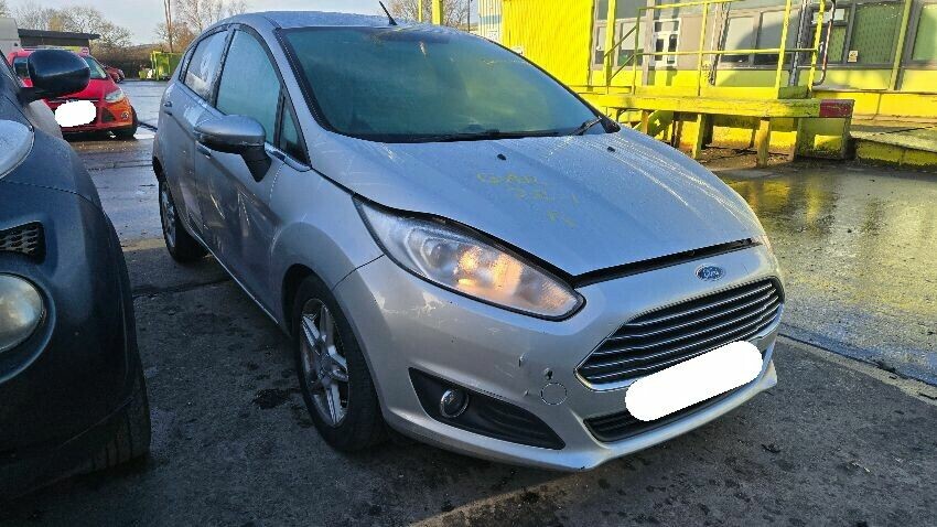 2013 FORD FIESTA