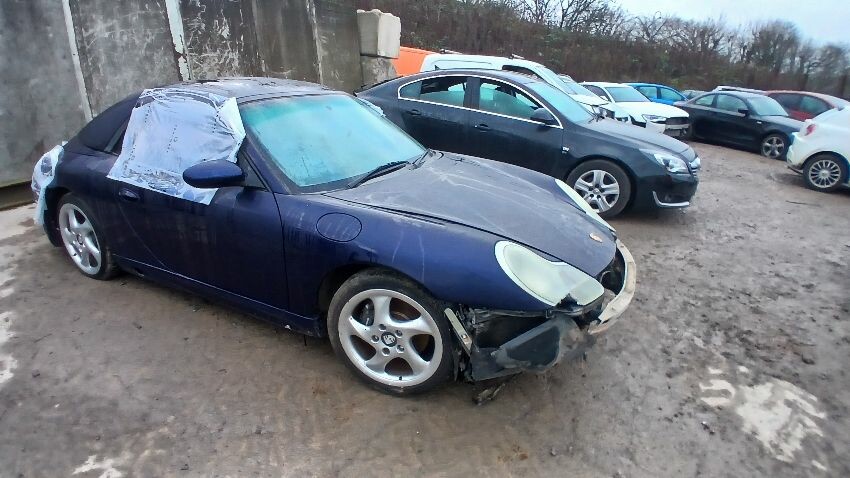 2001 PORSCHE 911