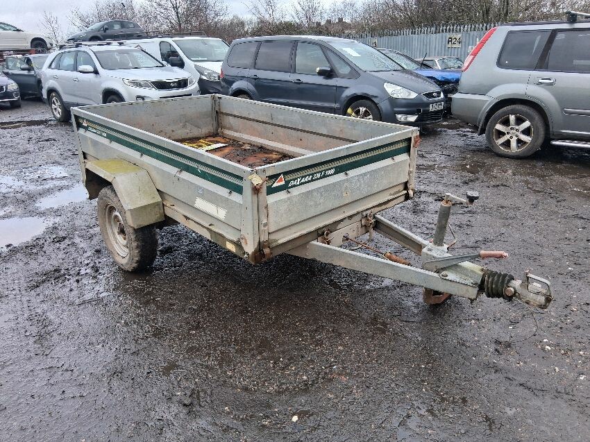  TRAILER TRAILER (LIGHT)