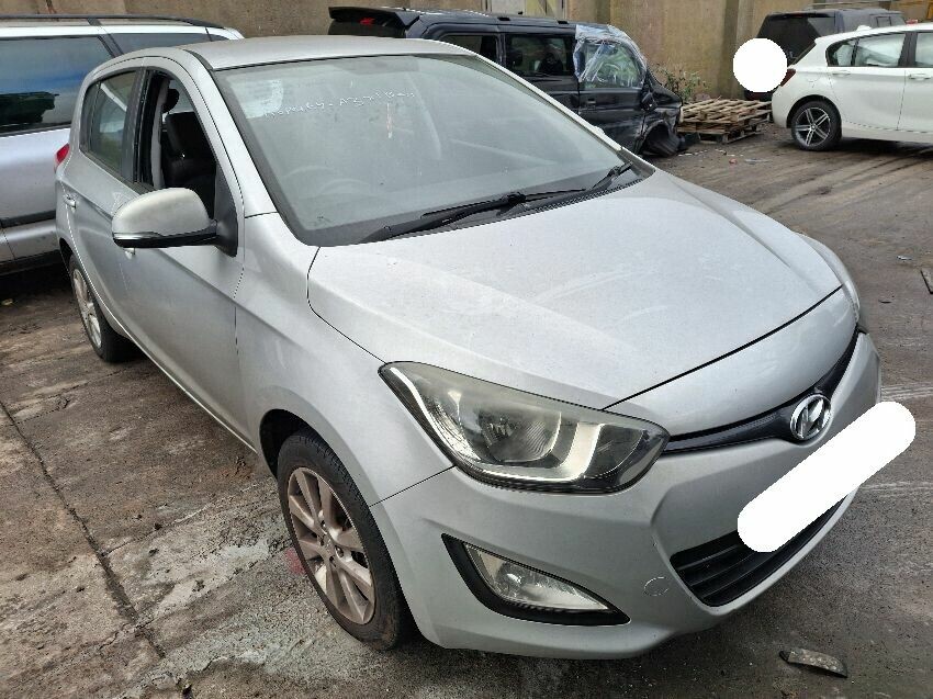 2012 HYUNDAI I20