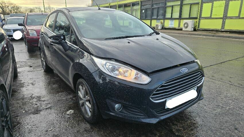 2015 FORD FIESTA