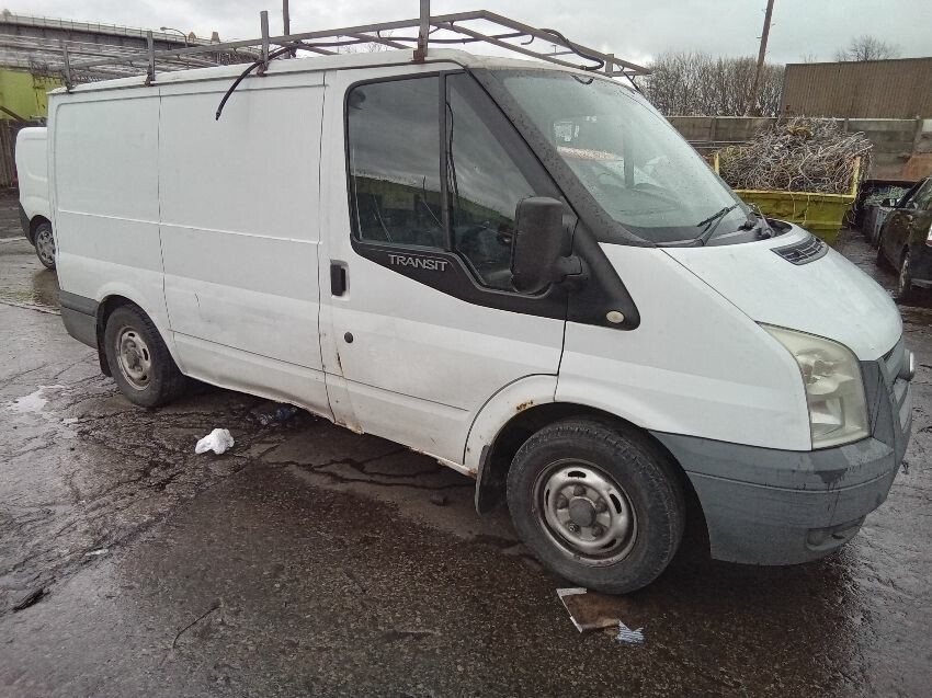 2010 FORD TRANSIT