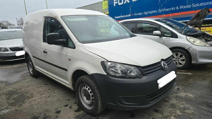2011 VOLKSWAGEN CADDY