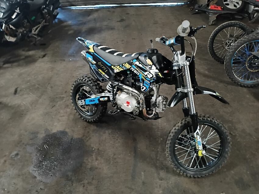  motorcycle Motorcycle