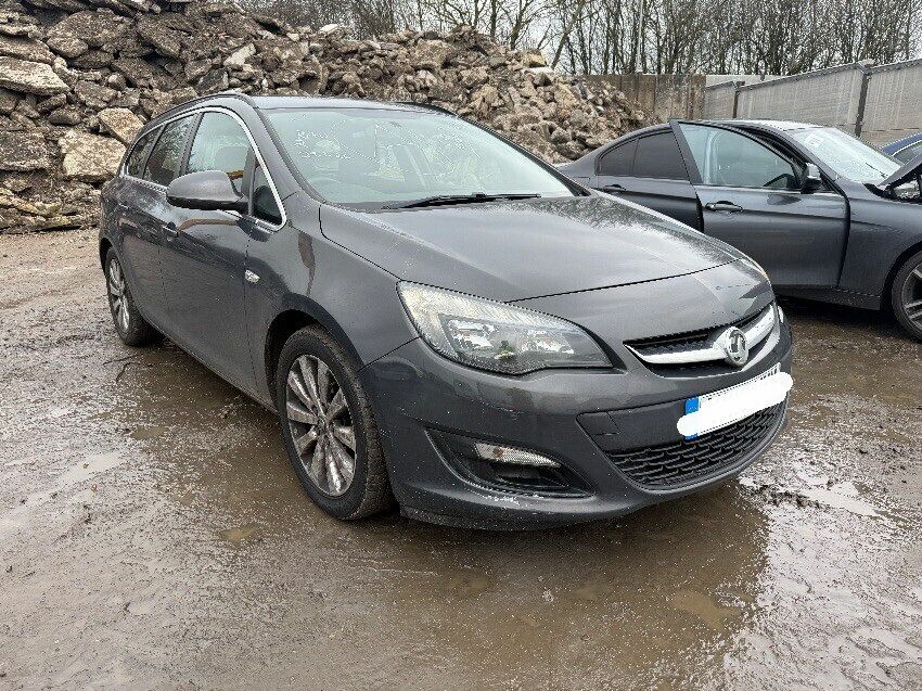 2013 VAUXHALL ASTRA