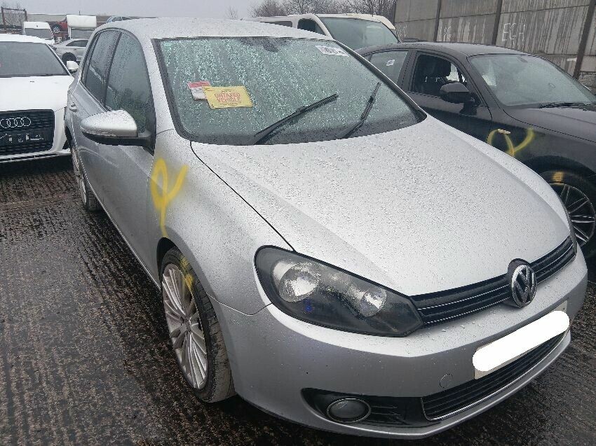 2010 VOLKSWAGEN GOLF