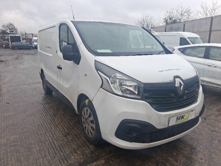 2015 RENAULT TRAFIC