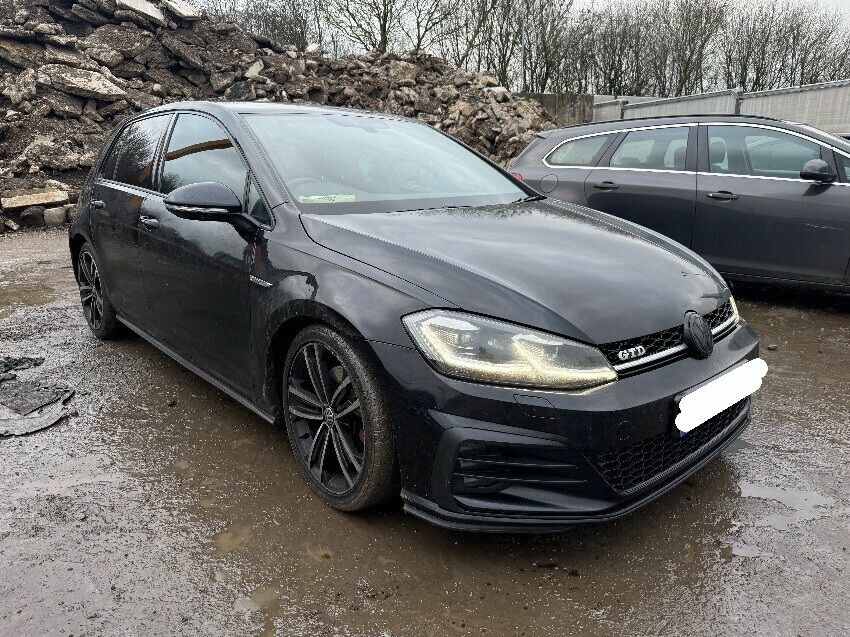 2018 VOLKSWAGEN GOLF