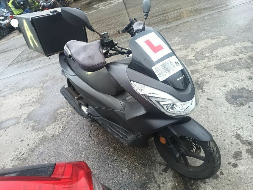2017 HONDA PCX