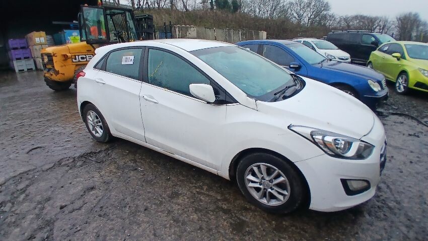 2015 HYUNDAI I30