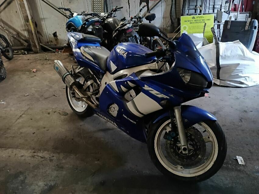 2000 YAMAHA YZF