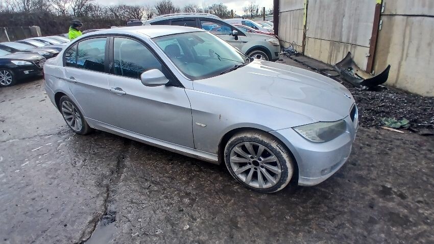 2010 BMW 3 SERIES