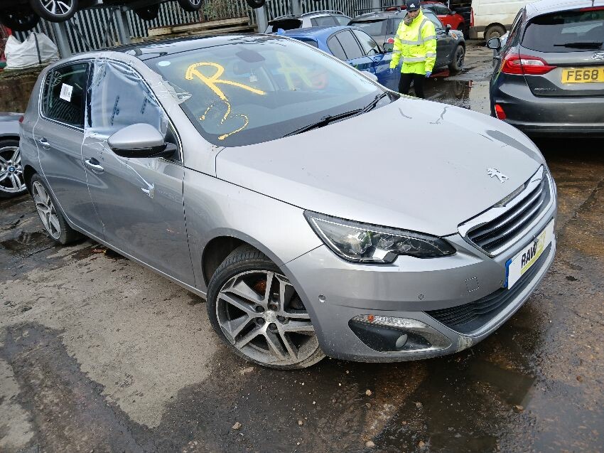 2014 PEUGEOT 308