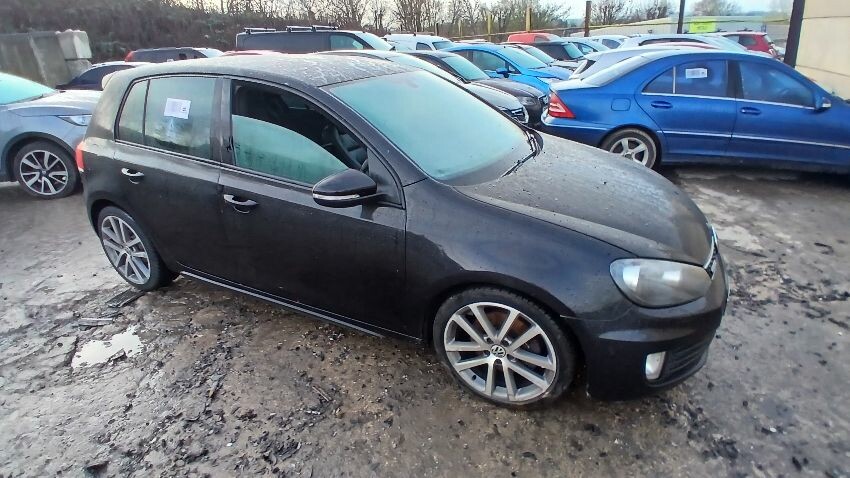 2012 VOLKSWAGEN GOLF