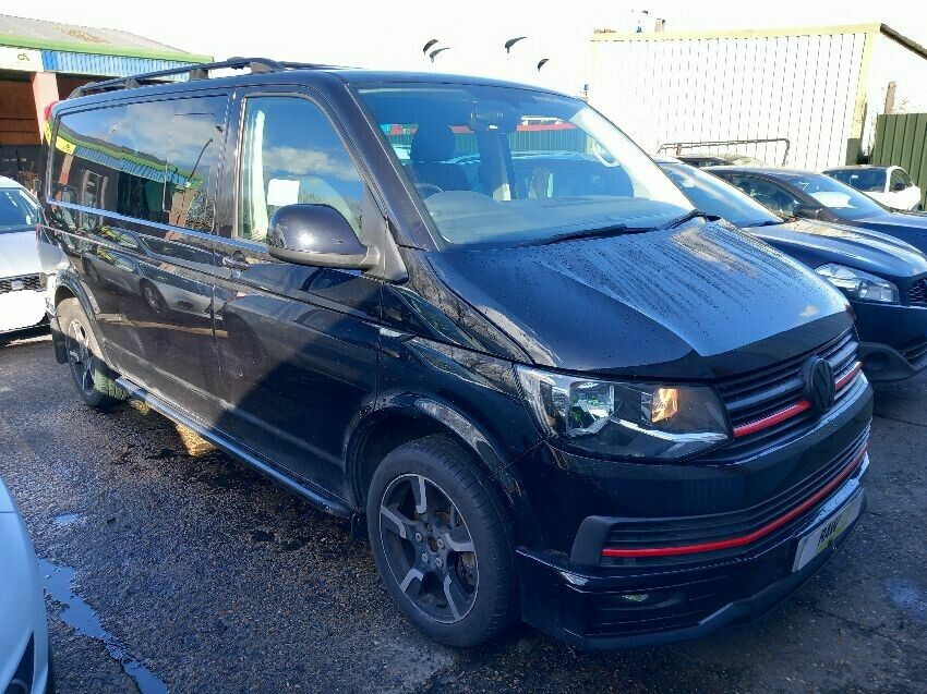2015 VOLKSWAGEN TRANSPORTER