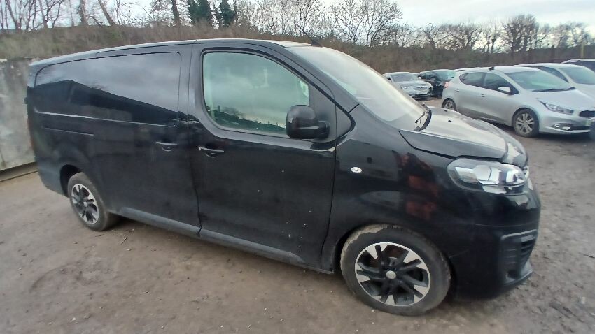 2020 VAUXHALL VIVARO