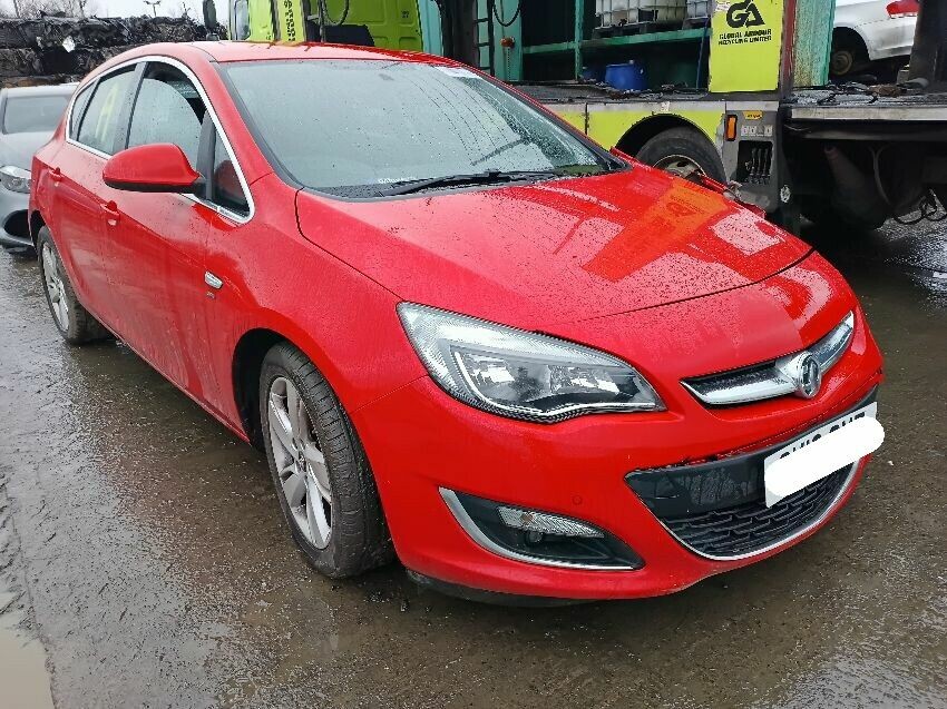 2013 VAUXHALL ASTRA