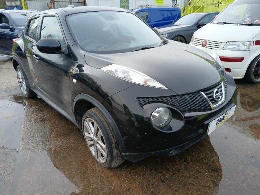 2013 NISSAN JUKE