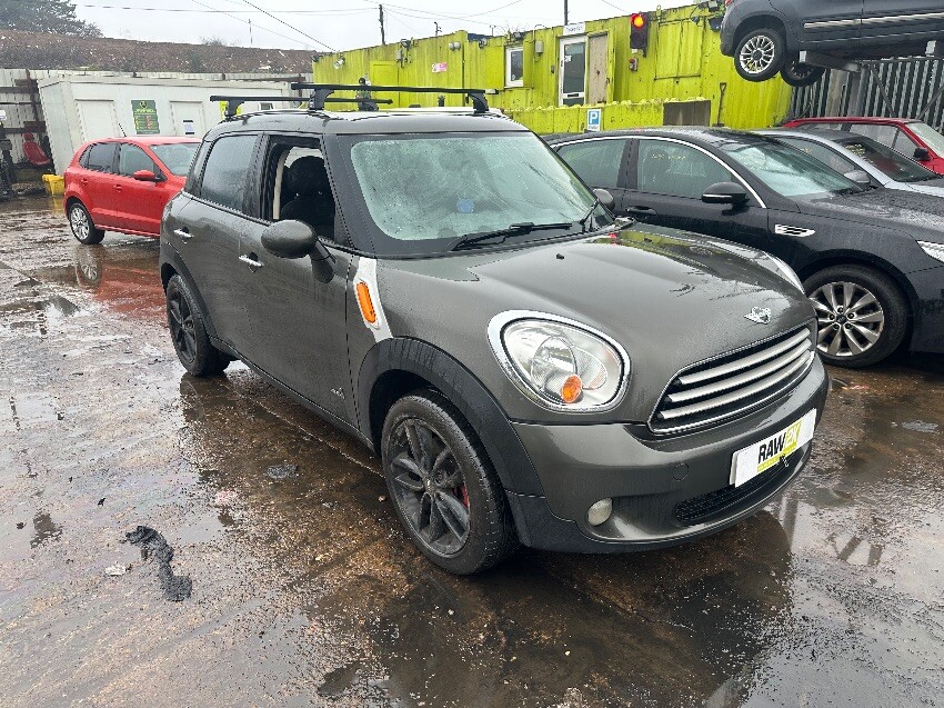 2011 MINI COUNTRYMAN