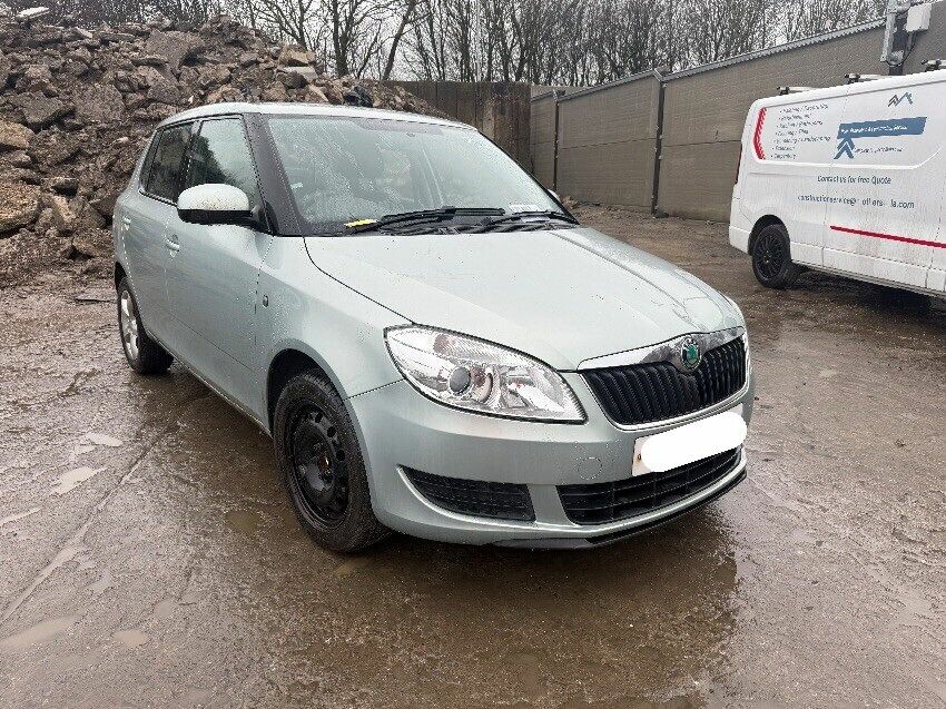 2011 SKODA FABIA
