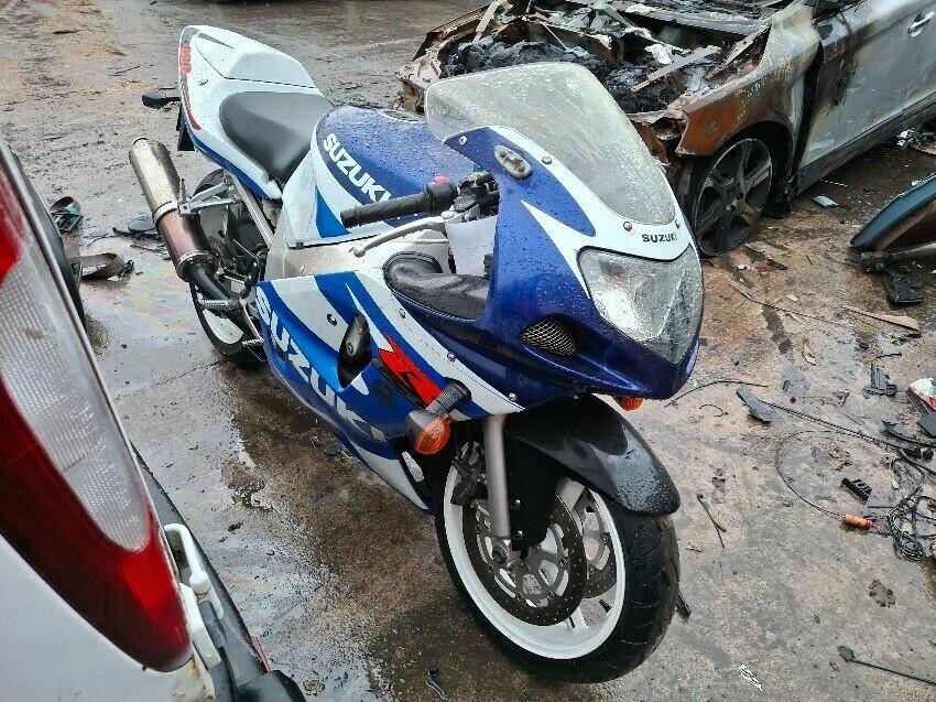 2001 SUZUKI GSXR 600