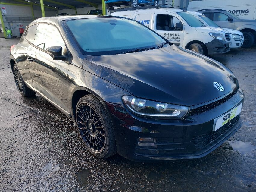 2017 VOLKSWAGEN SCIROCCO