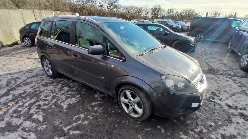 2010 VAUXHALL ZAFIRA