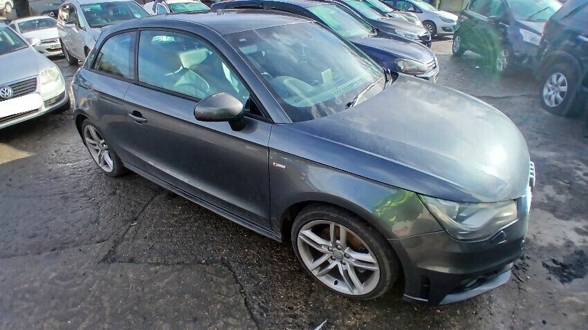 2010 AUDI A1