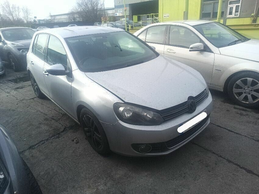 2009 VOLKSWAGEN GOLF