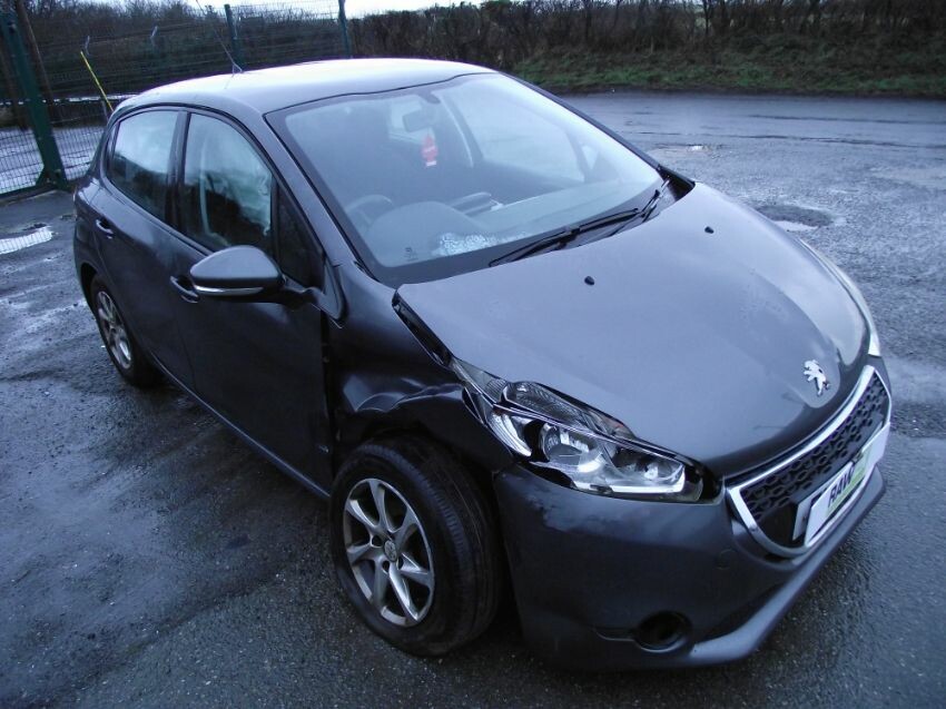 2012 PEUGEOT 208
