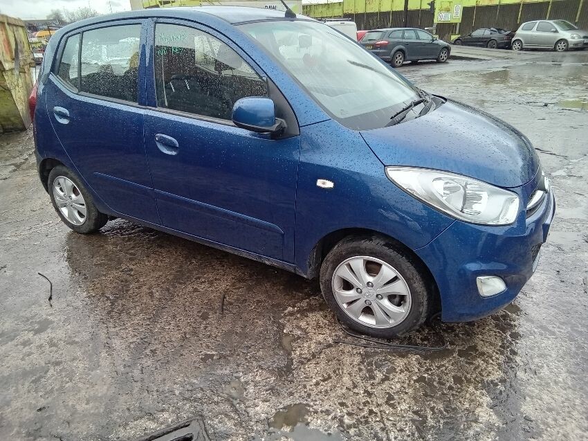 2012 HYUNDAI I10