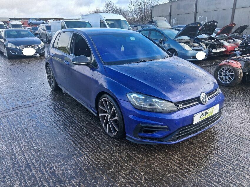 2017 VOLKSWAGEN GOLF