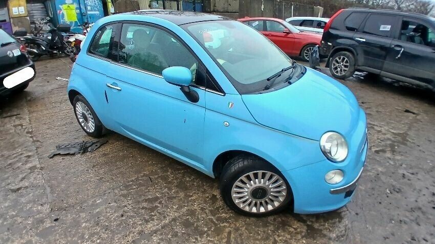 2012 FIAT 500